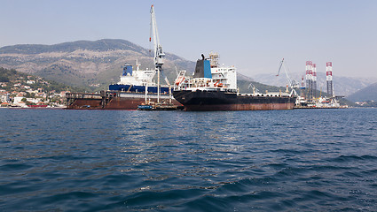 Image showing seaport  