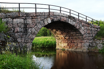 Image showing ancient stone arch bridge