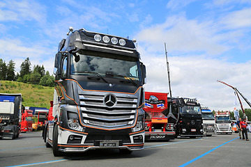 Image showing Mercedes-Benz Actros 2651 Uniq Concept Truck