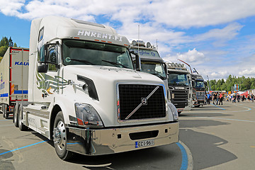 Image showing White Volvo VNL Truck on Display at Tawastia Truck Weekend