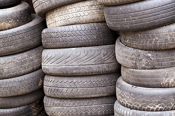 Image showing damaged tires 