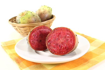Image showing red succulent cactus figs
