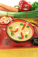 Image showing Curry soup with shrimp and bell pepper