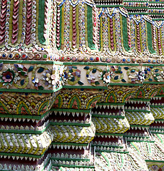 Image showing thailand   colored column ceramic    bangkok