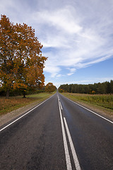 Image showing the autumn road 