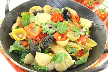 Image showing Pasta pan with tomatoes