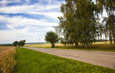 Image showing the small road  