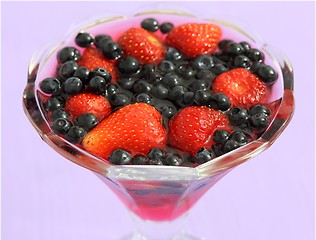 Image showing Fruit dessert.