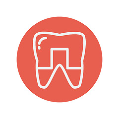 Image showing Crowned tooth thin line icon