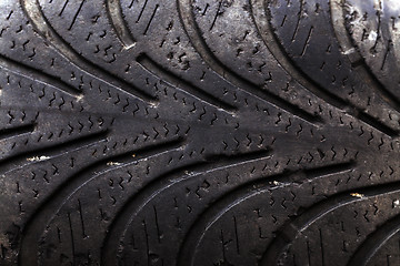 Image showing damaged tires  