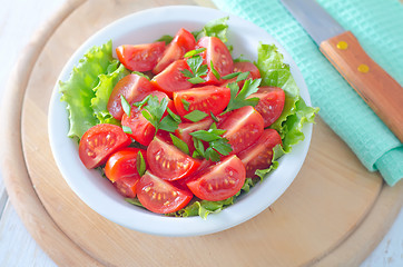 Image showing salad with tomato