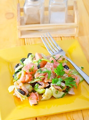 Image showing salad with salmon