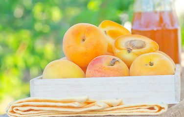 Image showing jam and apricot