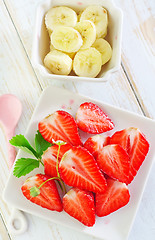 Image showing banana and strawberry