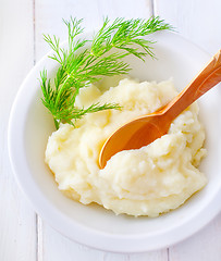 Image showing Mushed potato in the white bowl