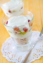 Image showing yogurt and oat flakes