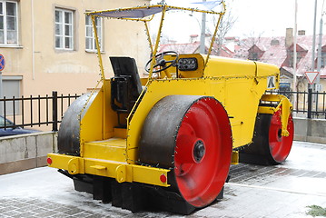 Image showing Yellow road-roller