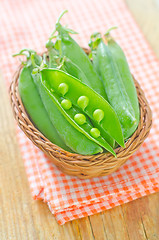 Image showing green peas