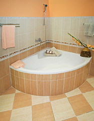 Image showing Corner bath