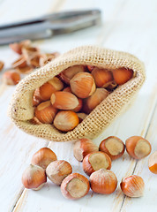 Image showing hazelnuts