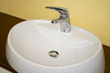 Image showing Faucet oval
