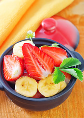 Image showing banana and strawberry