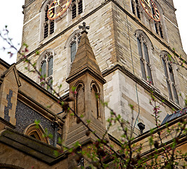 Image showing door southwark  cathedral in london england old  construction an