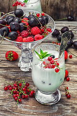 Image showing ice cream with fresh fruit