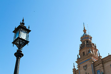 Image showing Lampost and tower at Spain square