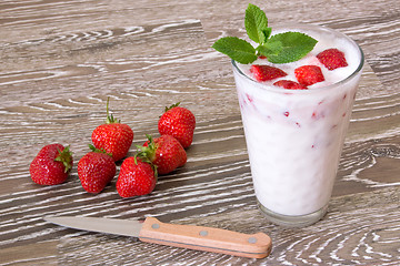 Image showing Strawberry milk