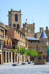 Image showing Castle of Olite from the town hall square