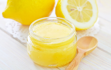 Image showing honey and lemons