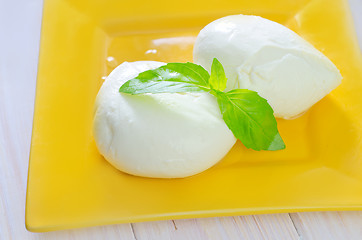 Image showing mozzarella