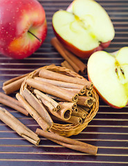 Image showing apples and cinnamon