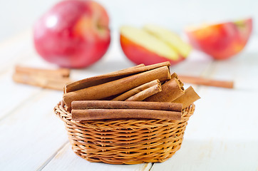 Image showing apples and cinnamon