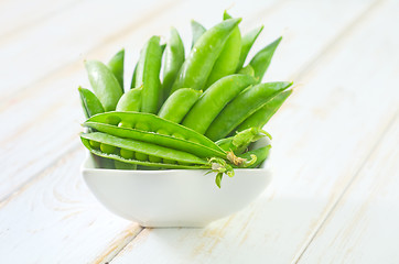 Image showing green peas