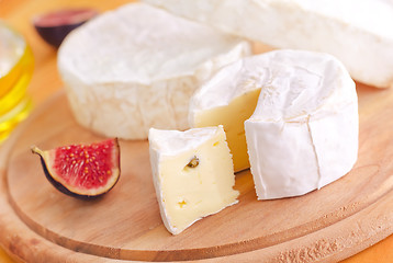 Image showing camembert