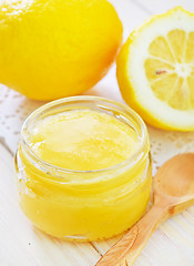 Image showing honey and lemons