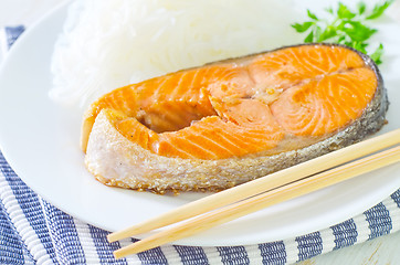 Image showing salmon with rice noodles