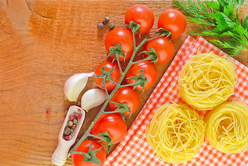 Image showing raw pasta and tomato