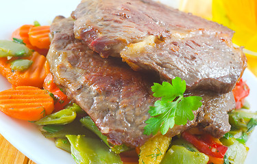 Image showing baked meat with vegetables