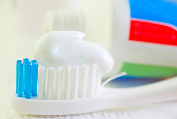 Image showing toothbrush