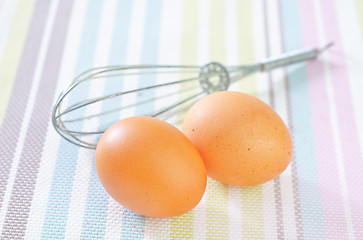 Image showing raw eggs