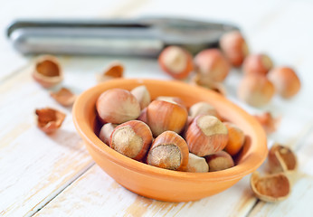 Image showing hazelnuts