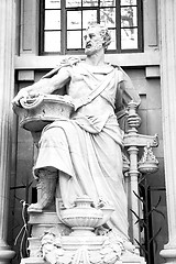 Image showing marble and statue in old city of london england