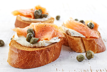 Image showing toasted bread with cream cheese and salmon fillet