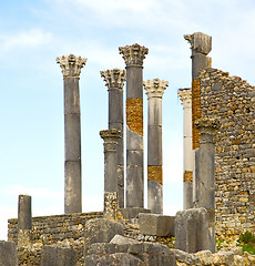 Image showing volubilis in morocco africa the old roman deteriorated monument 
