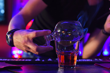 Image showing Making cocktail