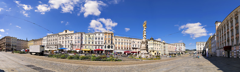 Image showing Panorama main square Linz