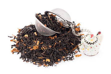 Image showing Black dry tea with petals